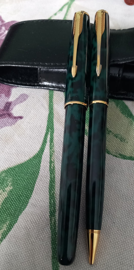 Parker Sonnet France premium green Lacquer Fountain Pen Pencil Set