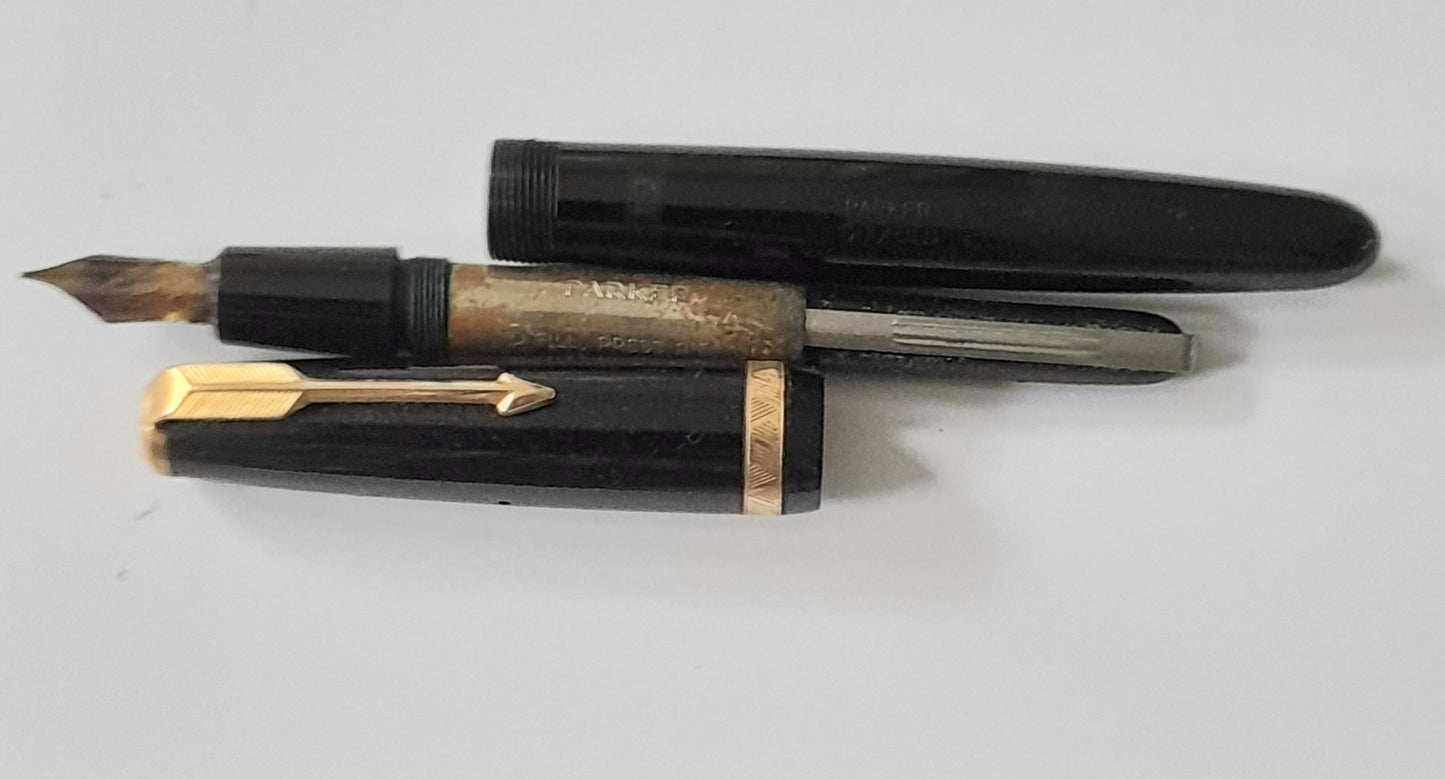 Parker Duofold Fountain Pen With Gold plating Trims.