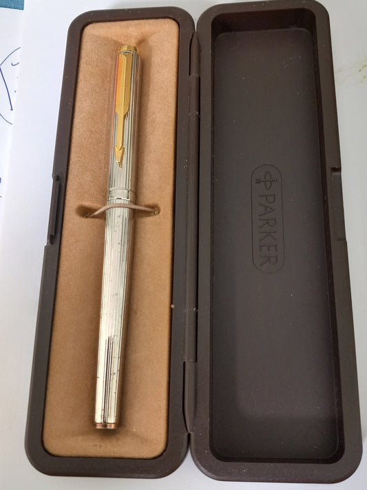 Parker France Silver Plated Fountain Pen with Box.