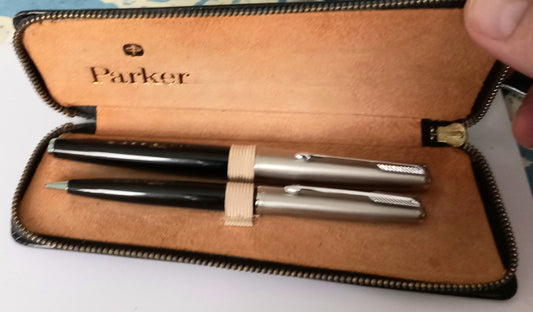 Parker 61 Ssilveralloy  Cap and Black Body Fountain Pen  Pencil Set